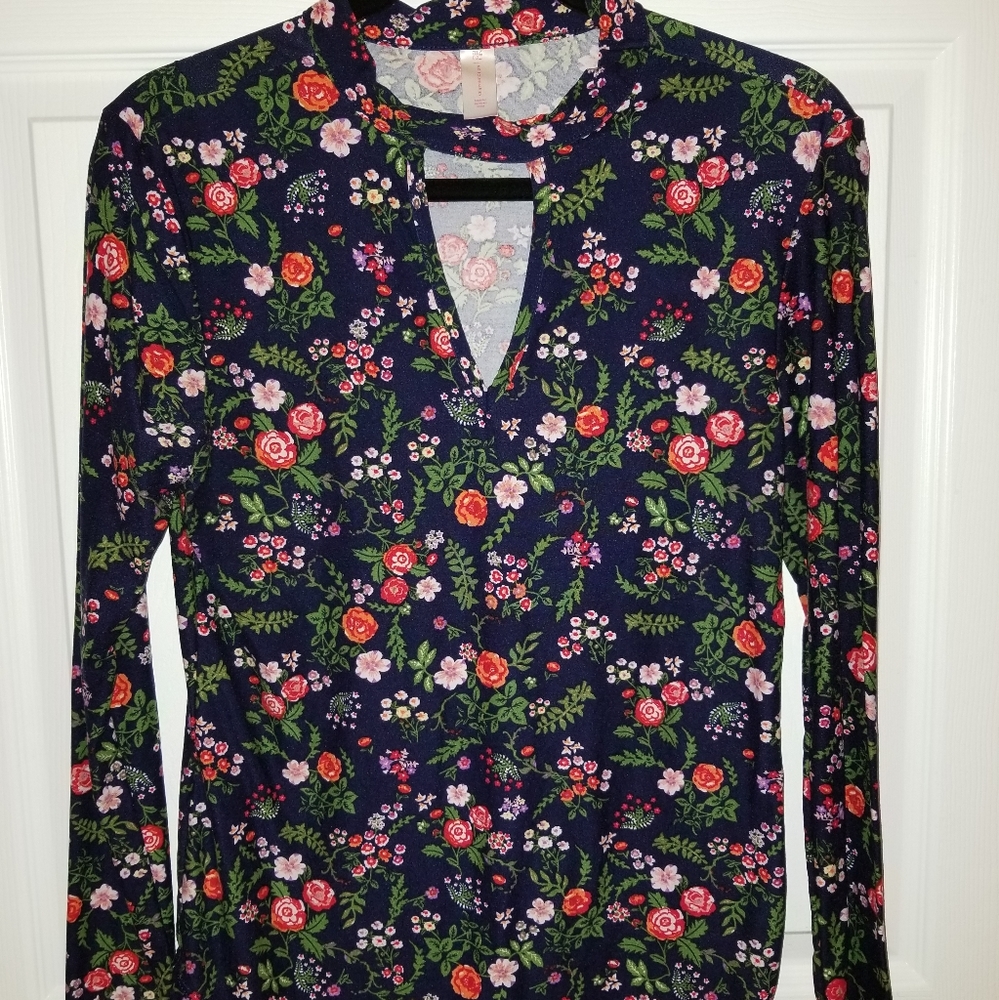 ⚘🌷Floral Shirt/blouse⚘🌷